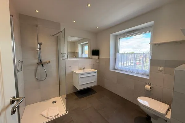 Badezimmer  Fritz-Lau-Str. 2, Whg. 7