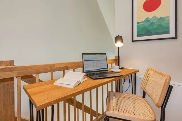 Wohnzimmer  Ferienhaus Reethus bei den Wassern mit Sauna, Kamin und Terrasse