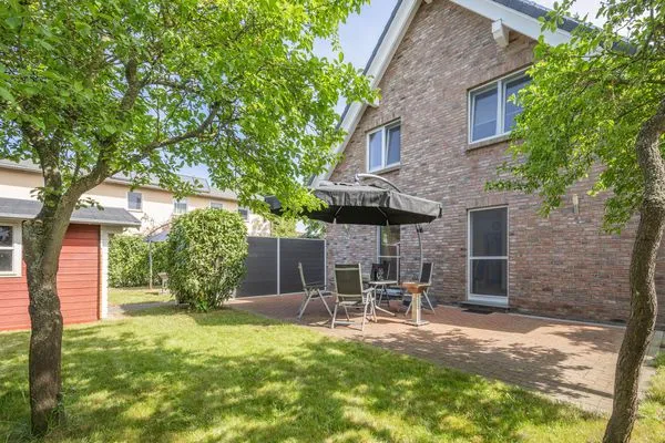 Fassade / Eingang  Ferienwohnung Stranddüne nur 800 m zum Strand mit Terrasse