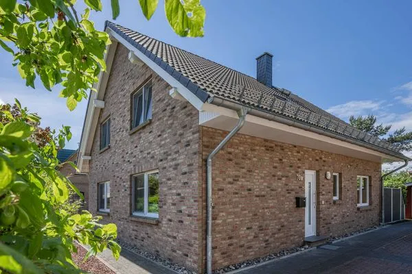 Fassade / Eingang  Ferienwohnung Stranddüne nur 800 m zum Strand mit Terrasse