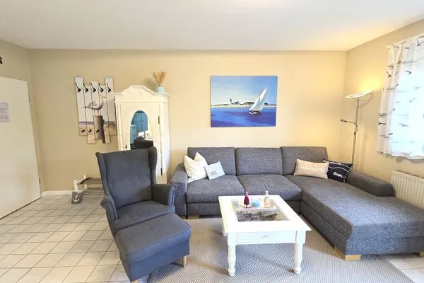 Wohnzimmer  Ferienwohnung "Lieblingsplatz" in Kalifornien an der Ostsee