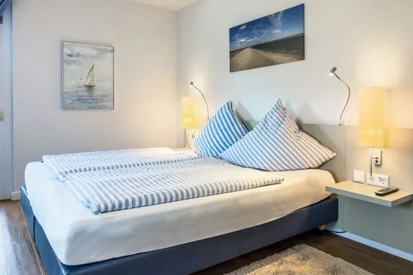 Bett  Residenz Hohe Lith Nr. 33