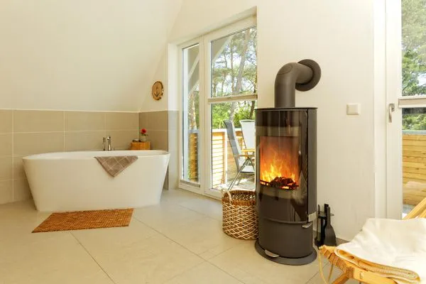 Badezimmer  Ferienhaus Reethäus'l mit Whirlpool, Sauna, Kamin und Terrasse