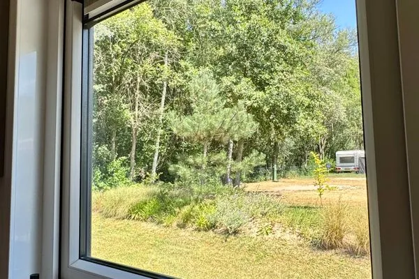  EuroParcs Maasduinen Chalet am Waldrand mit Airco, Hunde willkommen Nr. 312