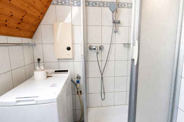  ErlenHaus Neuharlingersiel - Badezimmer