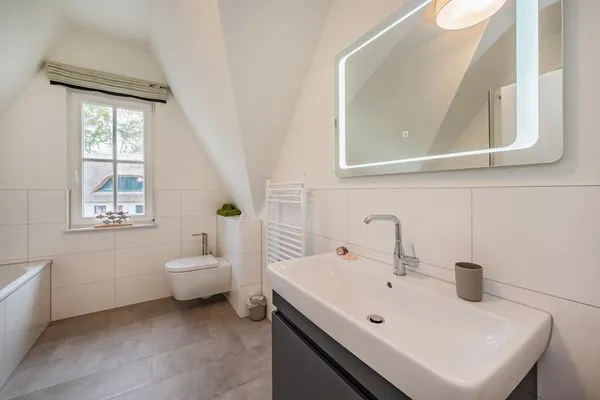 Badezimmer  Ferienhaus Seeadler mit Kamin, Sauna und Terrasse