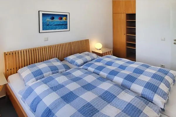 Schlafzimmer  Ferienwohnung Meeresruh nur 150 m zum Strand mit Balkon