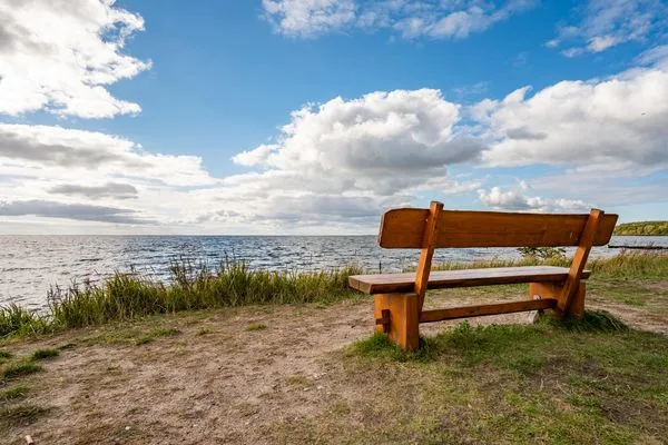  Ferienhaus Ostseeparadies mit 2 Bädern und Terrasse - der Strand ist nur 800 Meter entfernt