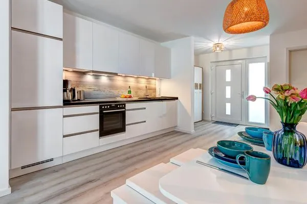 Küche / Küchenzeile  Ferienwohnung Ostseenest Bernstein mit Terrasse & nur 800 m zum Strand