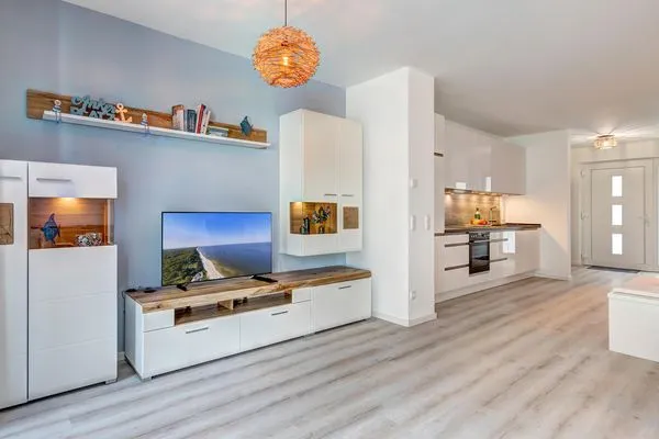 Wohnzimmer  Ferienwohnung Ostseenest Bernstein mit Terrasse & nur 800 m zum Strand