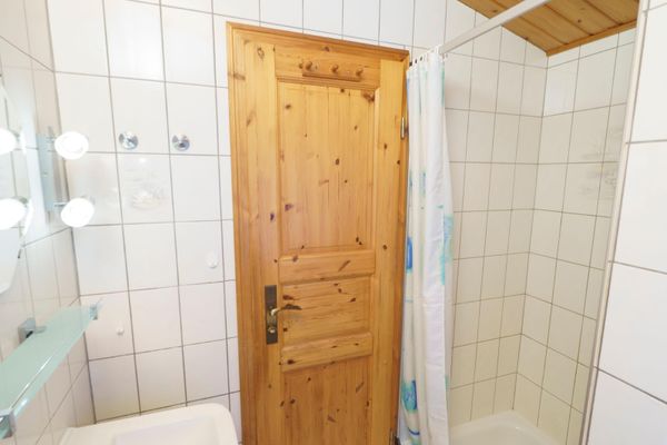  Ferienhaus Süderdün Otterndorf - Badezimmer