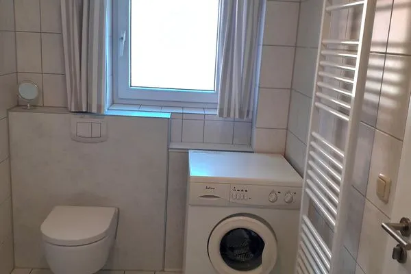 Waschmaschine im Badezimmer Zur Hanse Wohnung 1.2
