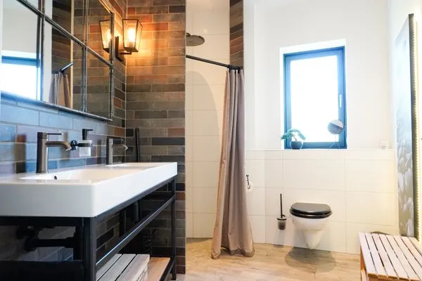 Badezimmer  (ERL41) Ferienhaus PIER41