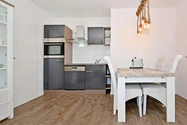  Haus Usedom Fewo MeeresLuft mit Sonnenterrasse und nur 350 m zum Strand