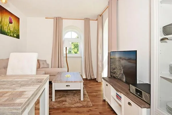 Fassade / Eingang Haus Usedom App. MeeresKlang nur 350 m bis zum Strand mit Balkon