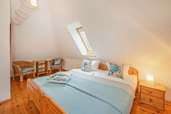 Schlafzimmer  Ferienhaus Rad Kapitän direkt am See mit Sauna und Terrasse