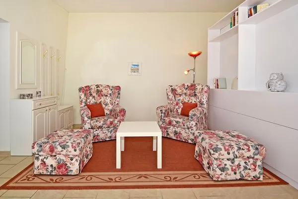 Wohnzimmer  Ferienwohnung Sonnenschein nur 400 m bis zum Strand
