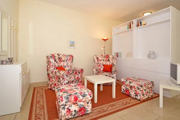 Wohnzimmer  Ferienwohnung Sonnenschein nur 400 m bis zum Strand