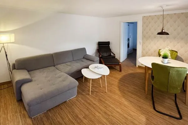 Wohnzimmer Uns Schilfhus App. Strandgut mit Parkplatz und nur 100 m zum Strand
