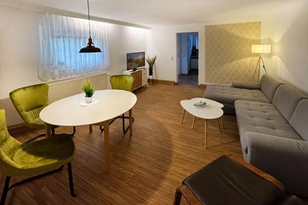 Wohnzimmer Uns Schilfhus App. Strandgut mit Parkplatz und nur 100 m zum Strand