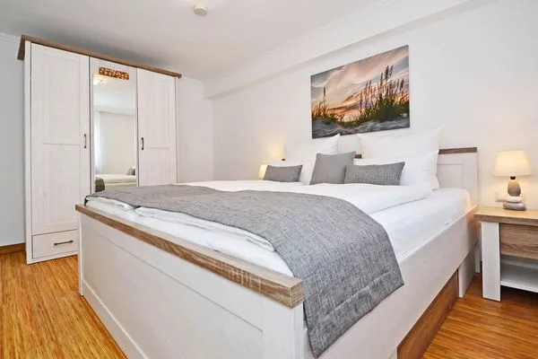Schlafzimmer Uns Schilfhus App. Strandgut mit Parkplatz und nur 100 m zum Strand
