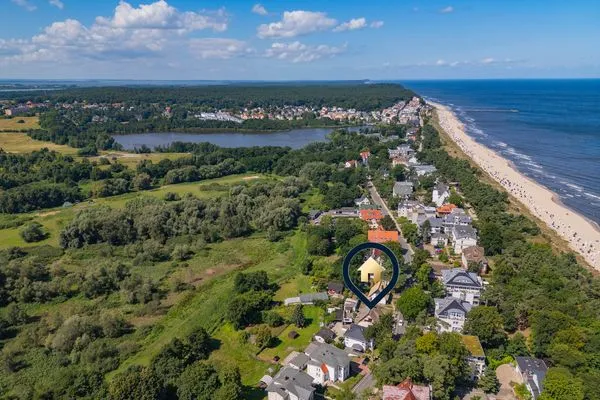 Vogelperspektive Uns Schilfhus App. Strandgut mit Parkplatz und nur 100 m zum Strand