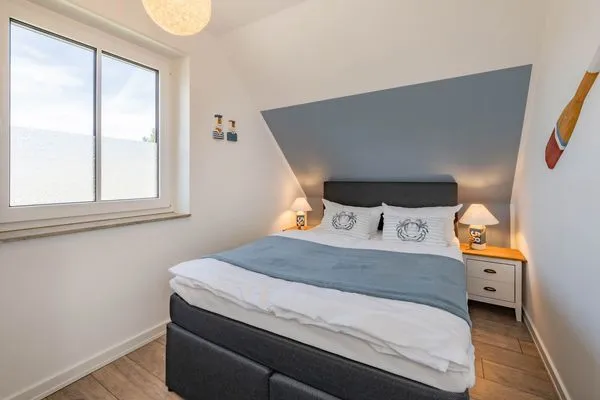 Schlafzimmer  Ferienhaus MeerSeenSucht mit Sauna, Terrasse und Grill