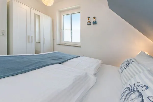 Schlafzimmer  Ferienhaus MeerSeenSucht mit Sauna, Terrasse und Grill