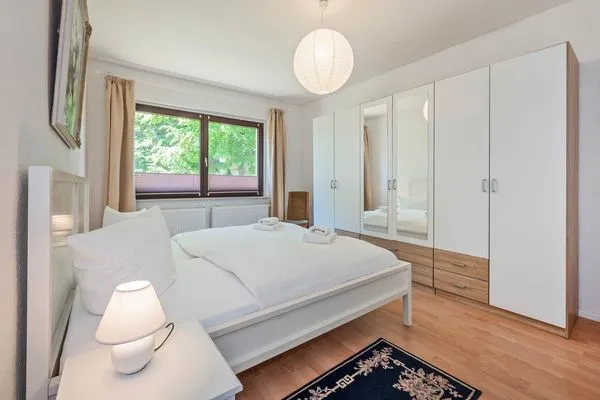 Schlafzimmer  Ferienhaus Mellenthin mit großer Terrasse - Hund willkommen