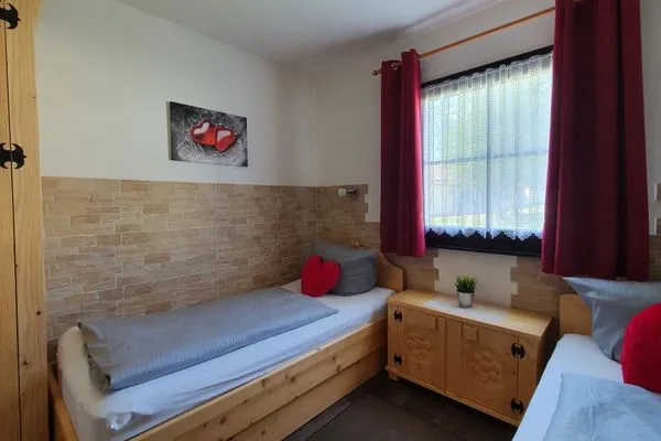 Schlafzimmer Feriendorf Hochbergle Haus 98