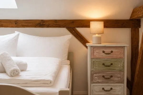 Bett  Ferienwohnung Kunterbunt Eckernförde
