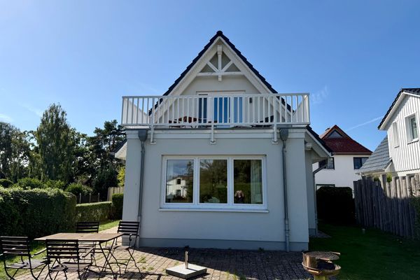 Ferienhäuser Ferienhaus Boddenperle Erholungsort Born - 