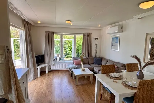  EuroParcs Schoneveld / Breskens Chalet am Strandaufgang Haus Nr. B028