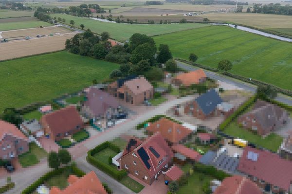  Haus Seefahrer Dornumersiel - Vogelperspektive
