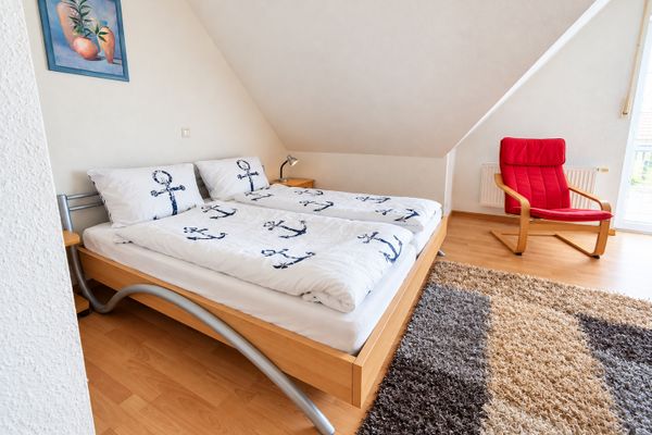  Haus Seefahrer Dornumersiel - Schlafzimmer