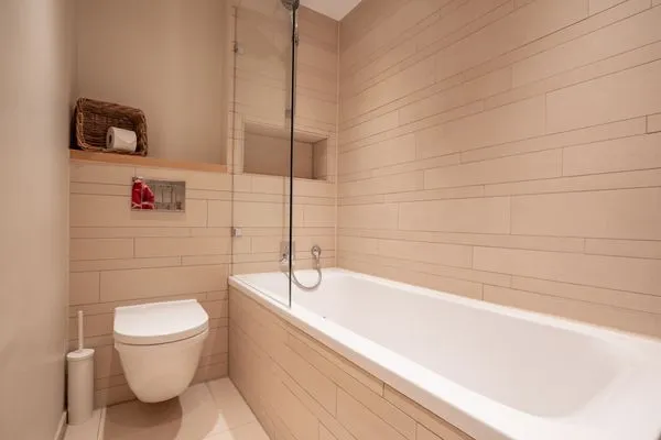 Badezimmer  Niilön Linjens