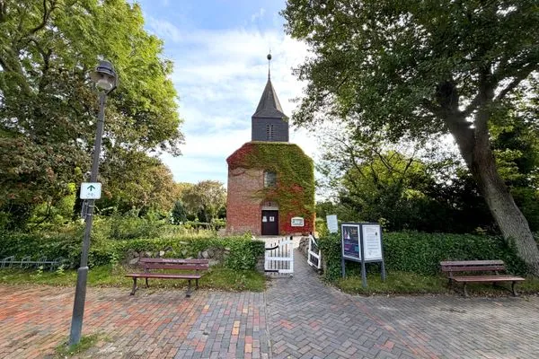 Nachbarschaft  Kirchenweg 30, Whg. 9 - Sonnenseite