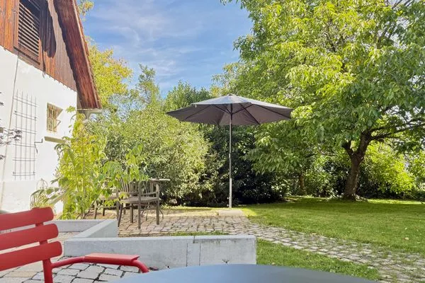 Ferienanlage Villa Hoyerberg Ferienwohnung Villa Hoyerberg Allgäu Lindau und Umgebung - Sitzgelegenheit auf der Terrasse