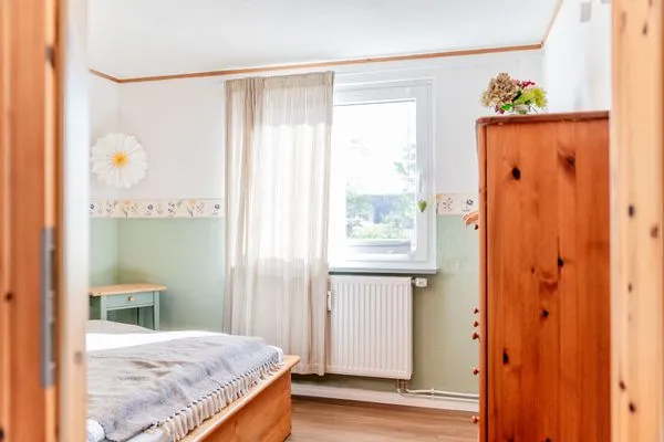 Zweites Schlafzimmer mit Doppelbett (140 x 200 cm)  Nordkiek No. 8