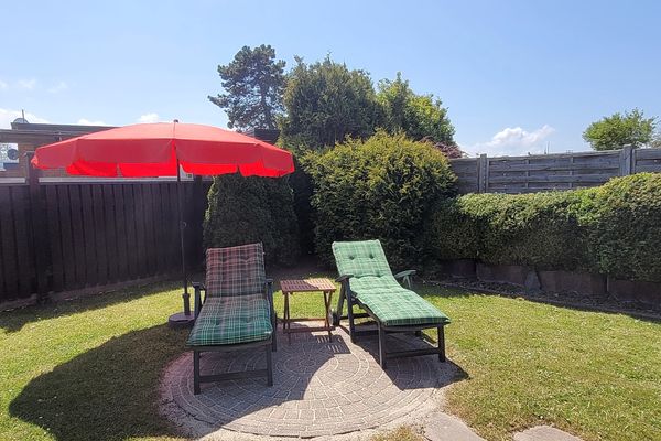  Haus Windböe Dornumersiel - Terrasse