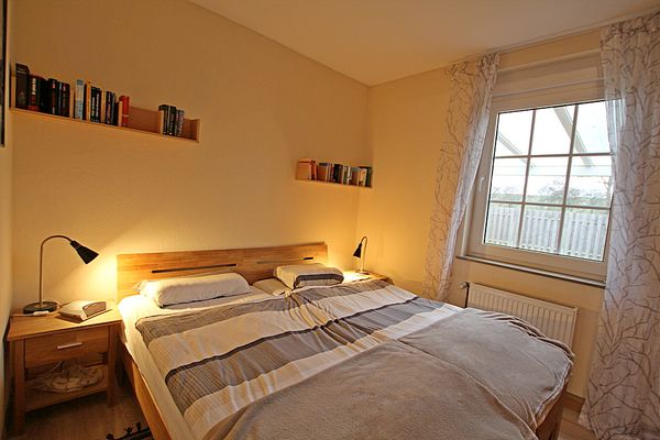  Haus Meeresbrise Dornumersiel - Schlafzimmer