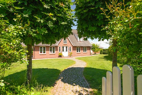Ferienhaus Nordstern auf Eiderstedt – Bild 1 von 5