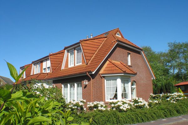  Haus Susanne Dornumersiel - Fassade / Eingang
