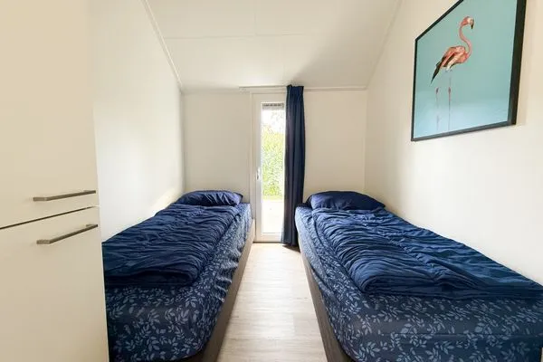  EuroParcs Marina Strandbad Chalet IJsselNest mit Zaun Haus Nr. 416