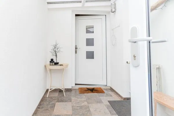Fassade / Eingang  Lasse