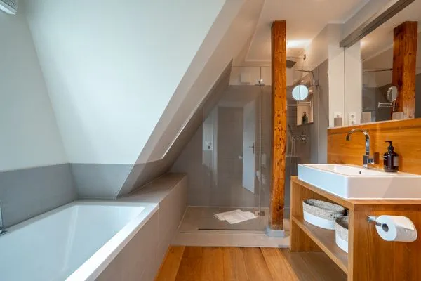 Badezimmer OG  List Lounge