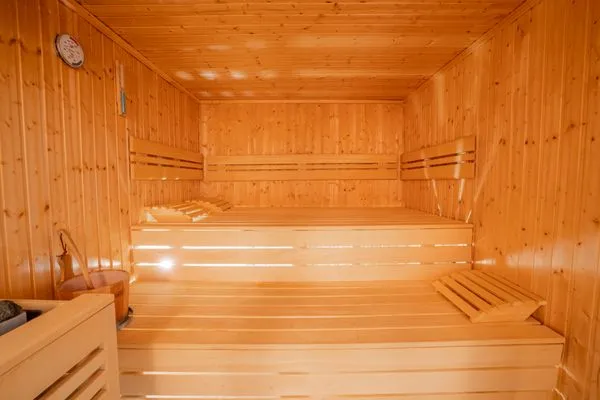 Sauna UG  List Lounge