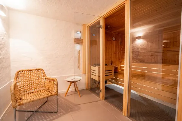 Sauna UG  List Lounge
