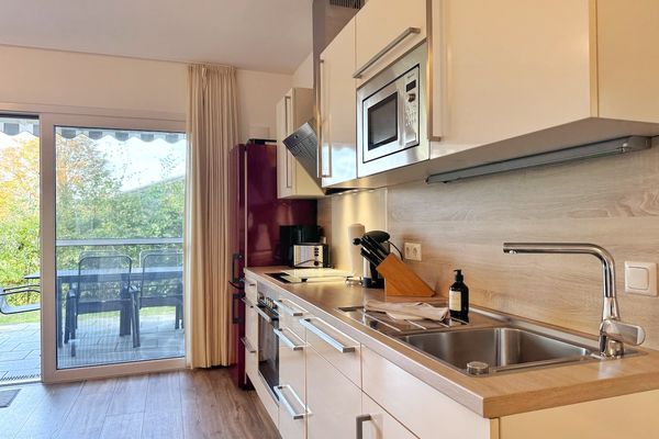 Moderne Erdgeschosswohnung mit 3 Schlafzimmern und Kamin