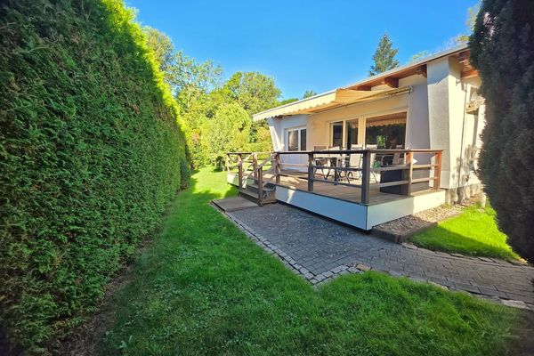 Idyllisches kleines Ferienhaus am Hochufer von Lohme